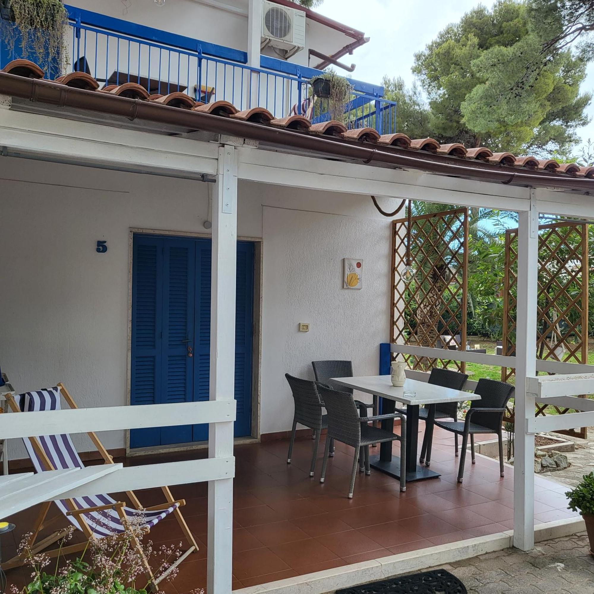 Appartamenti La Villa 佩斯基奇 客房 照片
